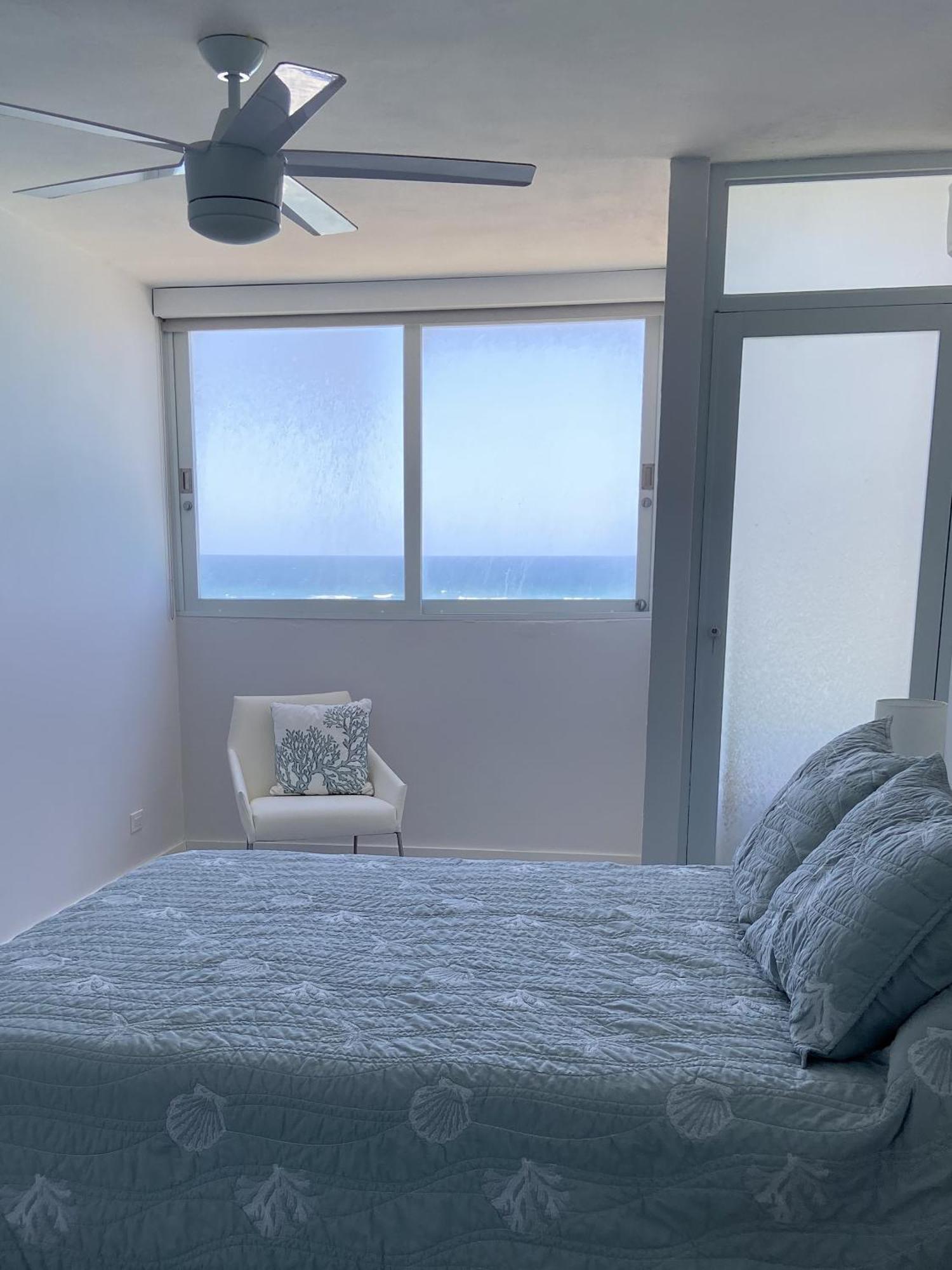 Kasa Blue Ocean - 2 Bed 2 Bath For 4 Ocean View Balcony Beachfront Condo Pool San Juan Esterno foto